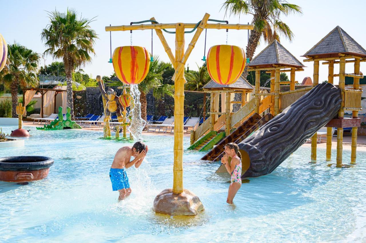 Camping Le Calypso 5 Etoiles ตูเรย์ลส์ ภายนอก รูปภาพ